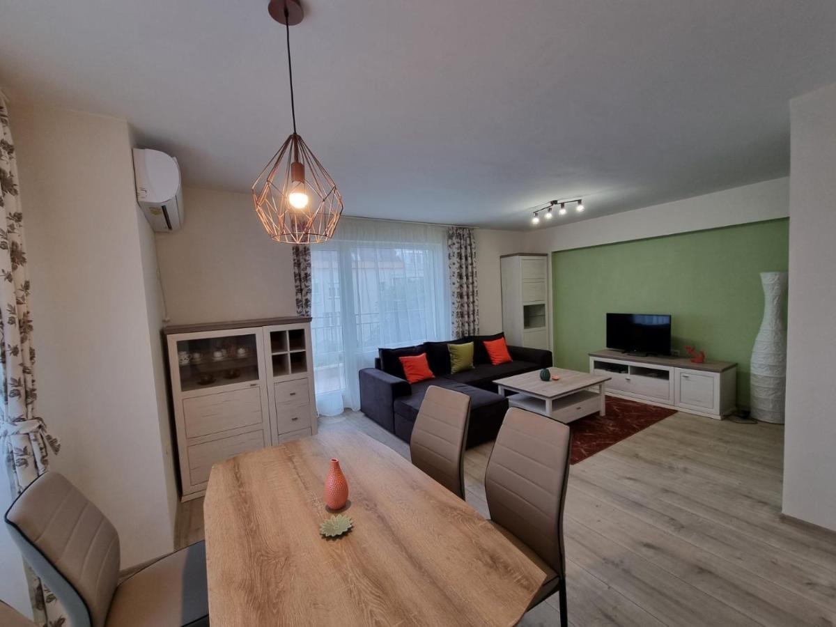 Flora - Beautiful *New* Apartment To The Beach Burgas Extérieur photo